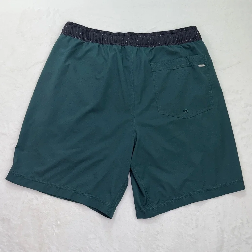 Vuori Kore Athletic Shorts Forest Green Medium